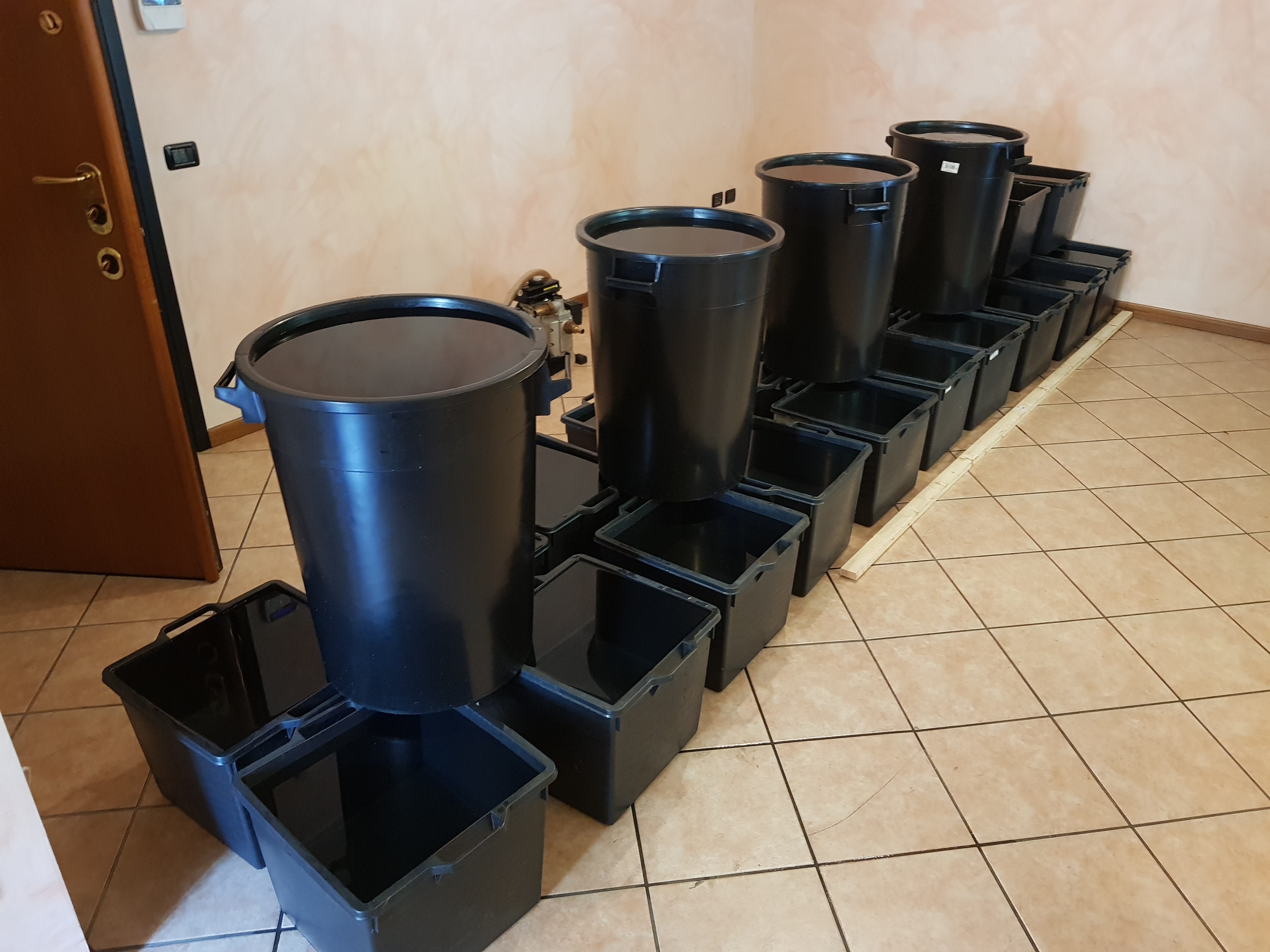 Prova di carico con contenitori d'acqua